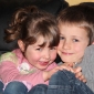 Sortie d'école pour 2 enfants