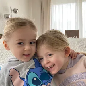 Je recherche baby sitter 
