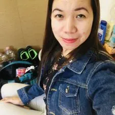 looking for a job nanny or babysitting