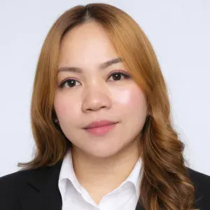 2 years I have experienced work here Paris