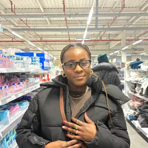 Responsible Babysitter looking for a job