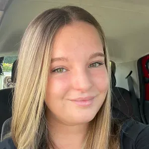 Baby-sitter sur Toulouse étudiante 