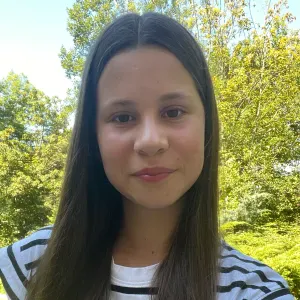 Baby-sitter à Villieu-Loyes-Mollon et ses alentours