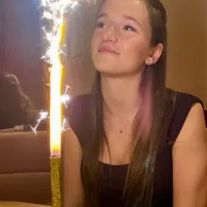 Jeune baby-sitter expérimentée autour d'Yvrac