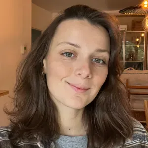 Baby-sitting et aide aux devoirs à Marseille :)