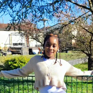 Baby-sitter expériencee à République Dominicaine 