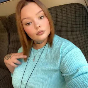 Bonjour , je suis une jeune étudiante