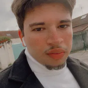 Homme de ménage sérieux et motivé , ponctuel et minutieux 