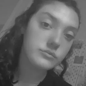 Garde d'enfants en soirée et le weekend