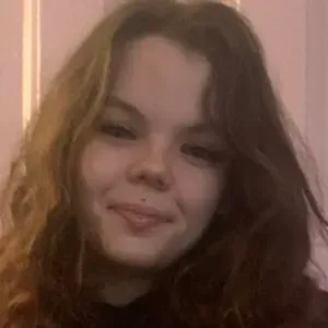 Experienced babysitter available in Croydon