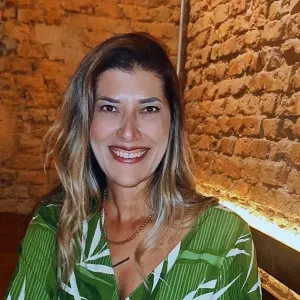 Addetta alle pulizie domestiche-precisa, affidabile