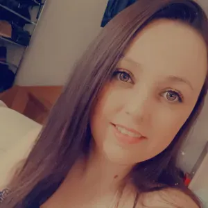 Je recherche une baby sitter 