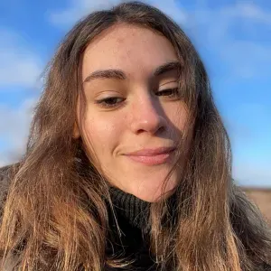 Super baby-sitter à Arras, contactez-moi !