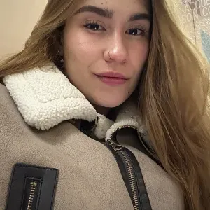 Femme de menage Paris.  Bonjour