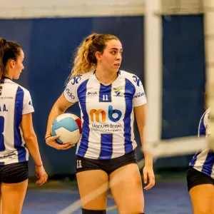 Procuro empregada domestica 