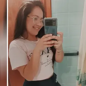 Niñera profesional, Cuidadora muy cariñosa 