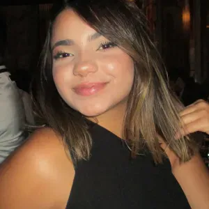 etudiante , baby sitter sur paris 