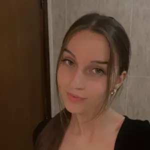 Cherche petit job pour les vacances d'été ( mi-juillet/fin)