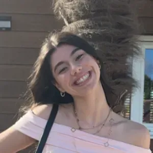 Baby-sitter sérieuse et responsable