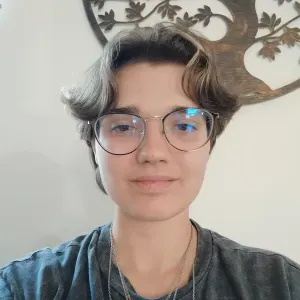 Femme de ménage à domicile à Ans - étudiante disponible