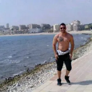 Trabajo de empleada del hogar en Elda