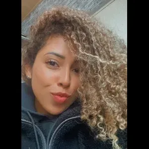 Bonjour, je cherche de boulot!