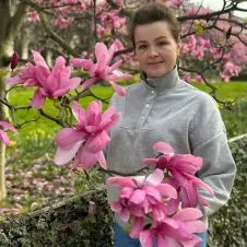 Bonjour. Je fournis des services de nettoyage et de repassag