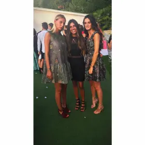 Je recherche une nounou à temps plein à mon domicile 