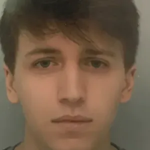 Pet-sitter sur sceaux 24/7 Victor 23 ans