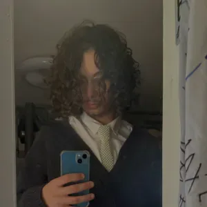 Baby-sitter cherche des enfants à garder autour de Poitiers 