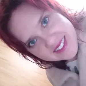 Cuidadora compassiva em espinho 