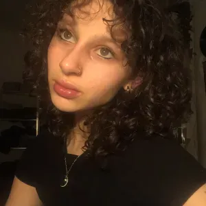 Étudiante et animatrice, propose babysitting à Rouen !