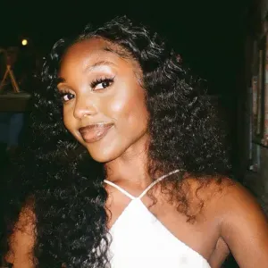 Studerende med erfaring i omsorgsarbejde søger job