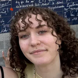 Pet sitter douce et fiable pour vos animaux ! 