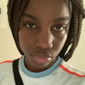 Baby-sitter expérimentée à Saint-Gilles