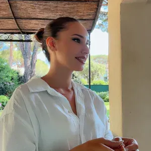 Auxiliaire de vie  Je suis sérieuse, ponctuelle