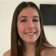 Baby-sitter disponible à Vence et environs