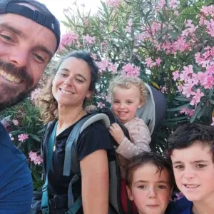 Aide à domicile : prendre soin de nos aînés !