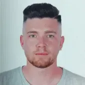 ¡Canguro en Benalmádena con más de 6 años de experiencia!