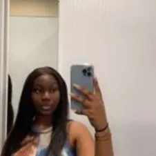 Faire les courses pour des personnes âgées 