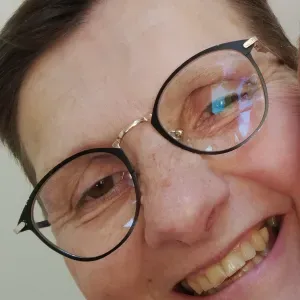 AIDE A DOMICILE POUR NOS AINES 