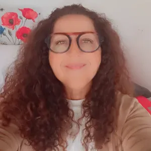 Aide à domicile bienveillante et de confiance