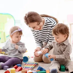 Recherche 2 à 3 baby-sitters week-end de l'Ascension