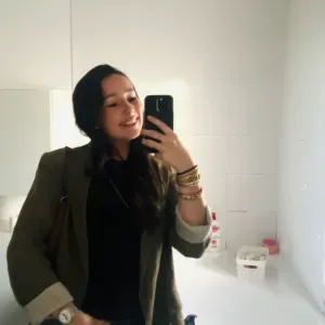 Baby-sitter au alentour de Kergoat ou à brest 