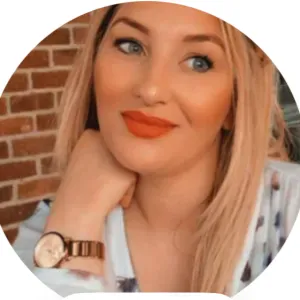 Femme de ménage à domicile Mons, aide au ménage disponible