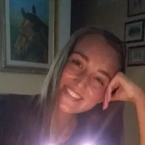 Presenza affettuosa per compagnia, passeggiate e sorrisi