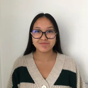 Baby-sitter à Cholet et avec ma famille