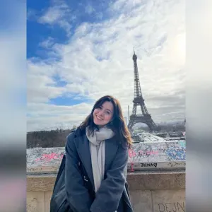 Experienced babysitter and student loooking for a job