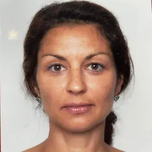  Hôtesse &  Ménagère Chef cuisinier et gardien d'animaux