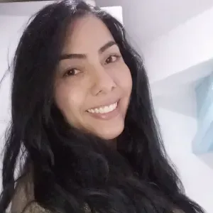 Puedo ayudar a cuidar personas mayores y la limpieza 